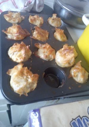 A picture of Phylo pastry, mini chicken and mushroom pies.