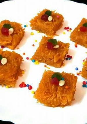 A picture of Carrot Vermicelli Halwa.