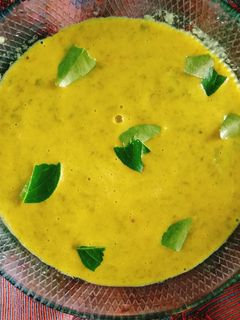 முடக்கத்தான் பருப்பு கீரை கடைதல் 🥗(mudakkathan keerai kadayal recipe in tamil) செய்முறை முக்கிய புகைப்படம்