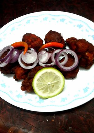 A picture of Besan chicken tonduri.