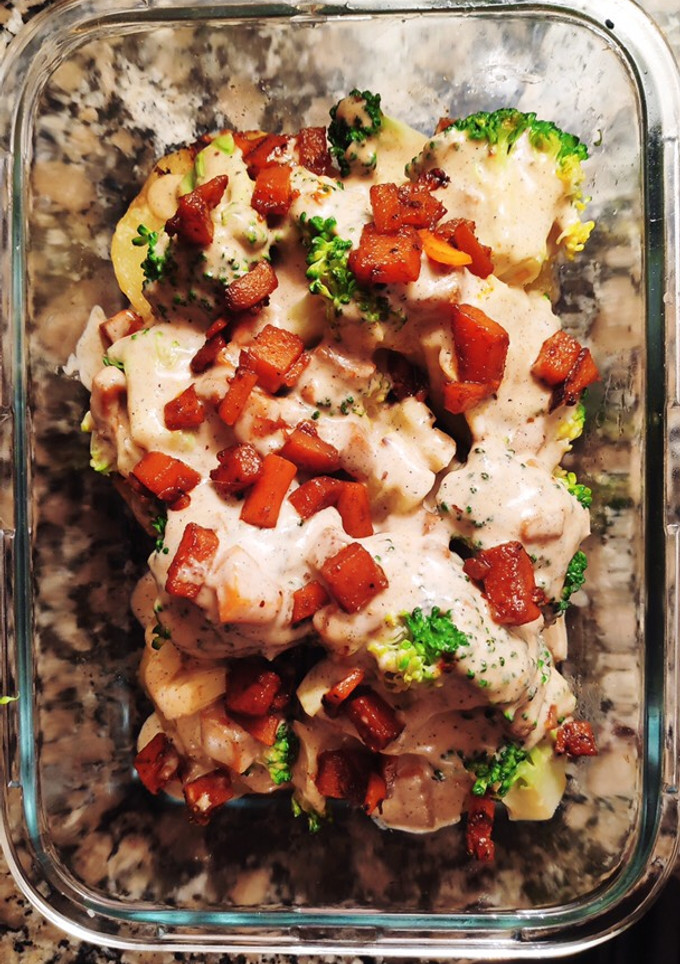 Una foto de Brócoli con calabaza y bechamel de garbanzo