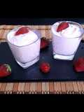 સ્ટ્રોબેરી મુસ (Strawberry Mousse Recipe In Gujarati)