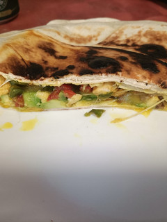 Una foto de Wrap de pollo con verduras