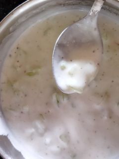 खीरा का रायता (kheera ka raita recipe in Hindi) रेसिपी मुख्य फोटो