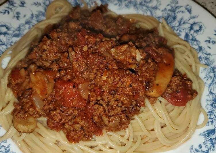 Steps to Prepare Favorite Lauren&#39;s Homemade Spaghetti Sauce