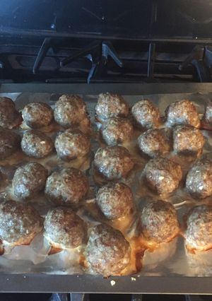 A picture of Meatballs.