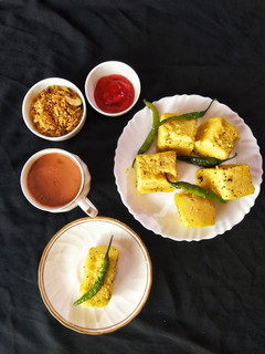 ढोकला(dhokla recepie in hindi) रेसिपी मुख्य फोटो
