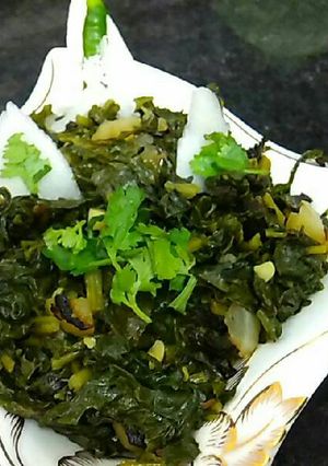 A picture of Radish chilli garlic pot.