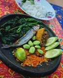 Lalapan sambel bawang jeruk nipis