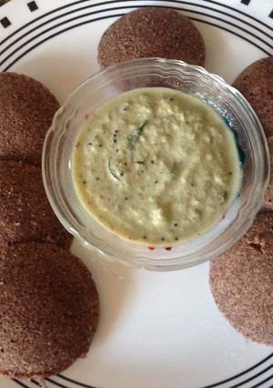 A picture of Ragi Rava Idli.