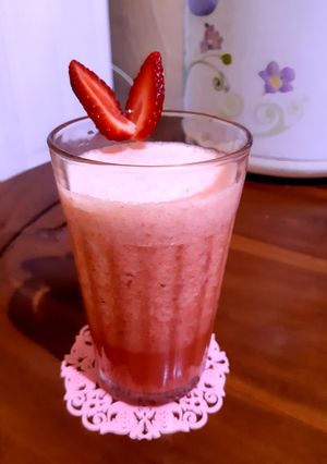 Foto resep Jus strawberry yakult