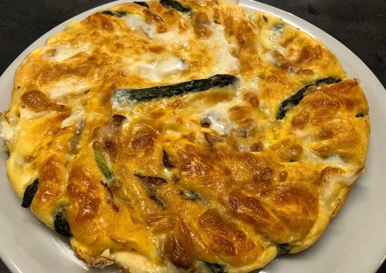 Frittata con asparagi e pancetta