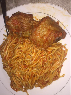 A picture of Stewed spaghetti with turkey.