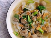 Gambar mie tiaw rebus