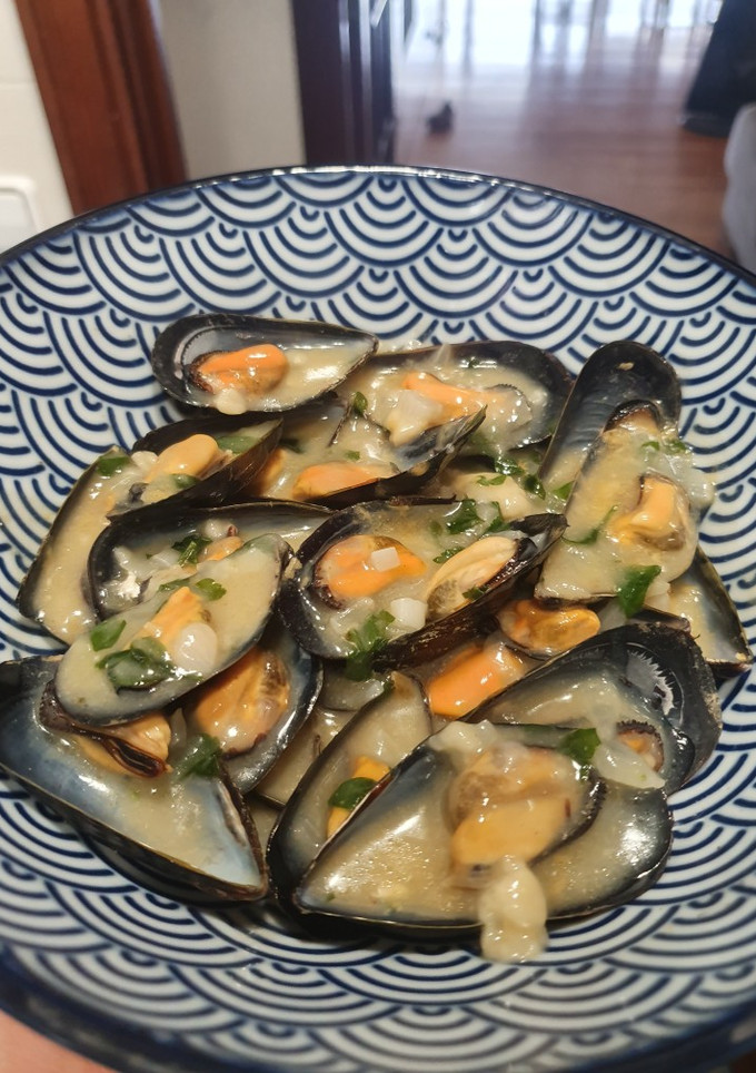 Una foto de Mejillones a la marinera