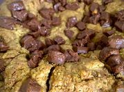 Una foto de cookies rellenas