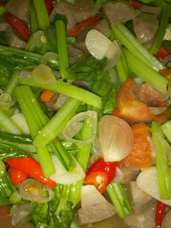 Foto resep Tumis sawi + Bakso