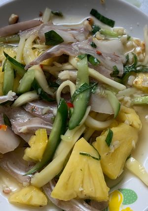 Hình của món Nộm tai lợn.