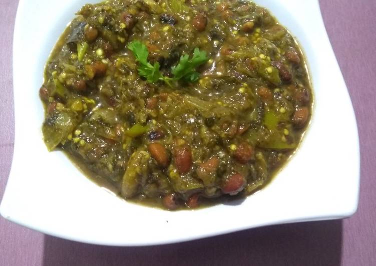 Master The Art Of Green brinjal,gongura(sour leaves) curry