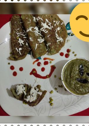 A picture of Moong Dal chilla.