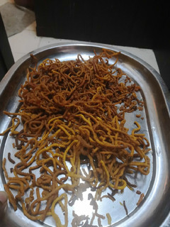 A picture of Aloo Sev.