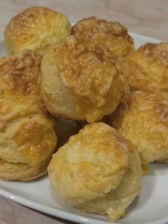 Túrós-sajtos pogácsa recept fotója