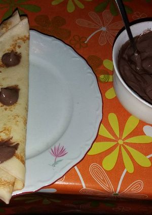 Csokis tejfölös palacsinta recept fotója