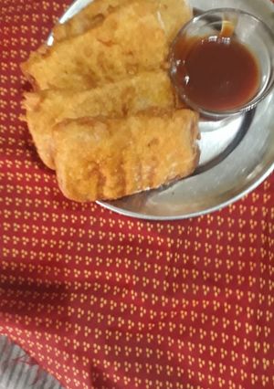 A picture of Bread pakoda.