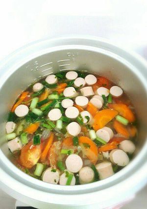 Foto resep Sup magicom / rice cooker tanpa tumis bawang ala anak kos
