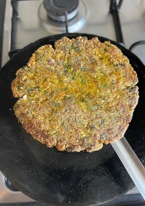 A picture of Gluten-free Veggie Missi Paratha { Good For Weight Loss }.