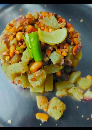 A picture of Sweet potato peanut chat.