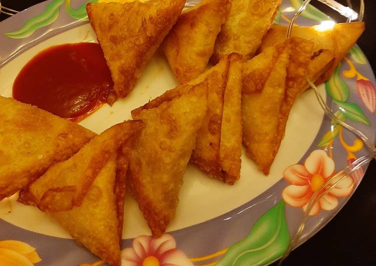 Steps to Prepare Any-night-of-the-week Bbq chicken samosas