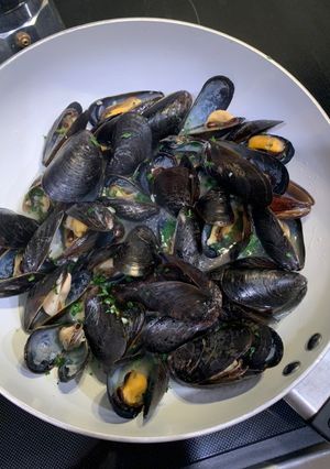 Una foto de Mejillones a la Provenzal