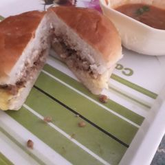 Keema burger with chilli tomato paste A picture of Keema burger with chilli tomato paste.