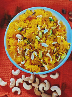 मीठे चावल (Mithe chawal recipe in Hindi) रेसिपी मुख्य फोटो