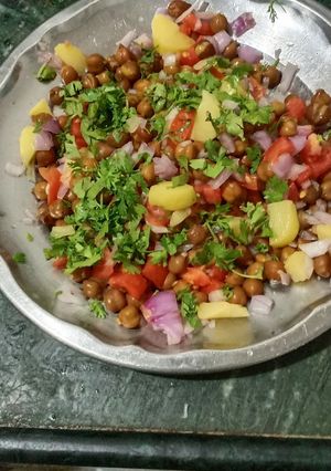 चना चाट (Chana chat) रेसिपी मुख्य फोटो
