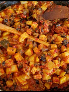A picture of Spicy Potatoes with Chicken Liver (Sambal Goreng Kentang Ati).
