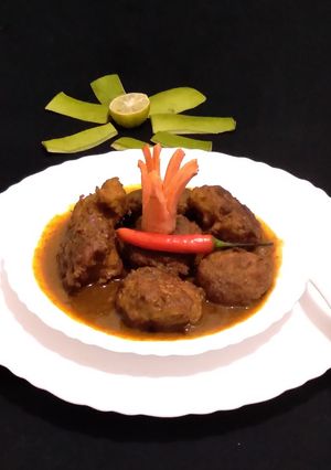 A picture of Lauki kofta.