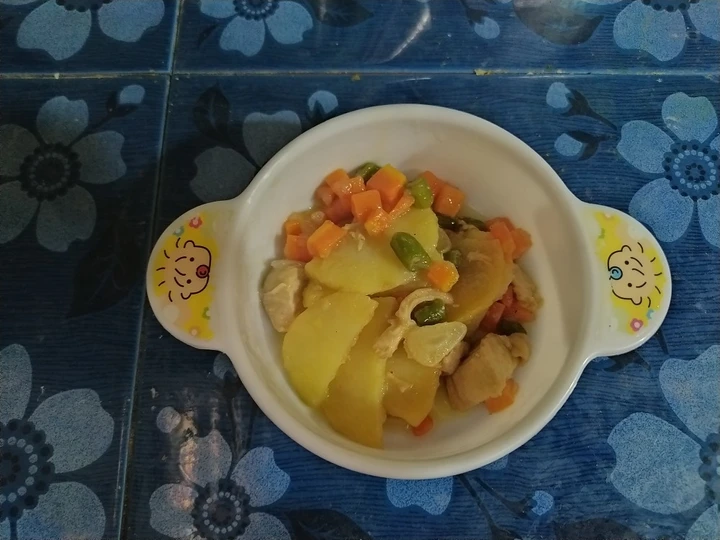 Langkah Gampang Membikin Resep MPASI 12-23 Bulan : Tumis Ayam Sayur yang Enak Banget Anti Ribet, Lezat
