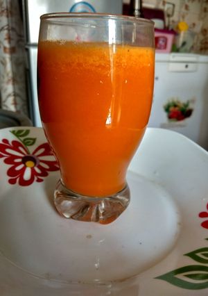 A picture of Carrot juice.