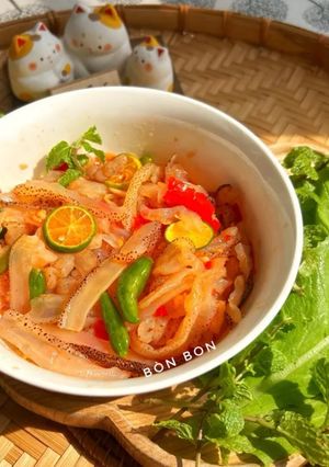 Hình của món Sứa Tắc Mắm Nhỉ.