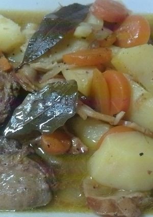 Foto principal de Carrilleras con bacon estofadas