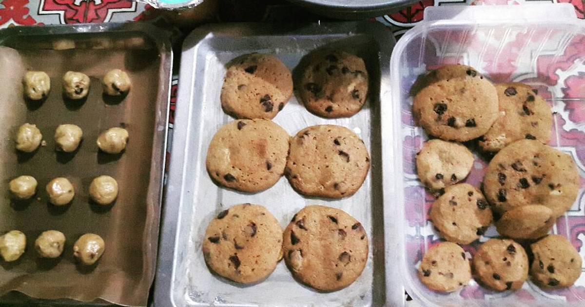 Resep Choco chips peanut cookies oleh Dewi Nene Cookpad