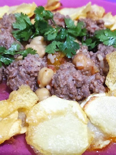 صورة لوصفة مرقة حمص 🍲 بالكفتة والأرز 😋