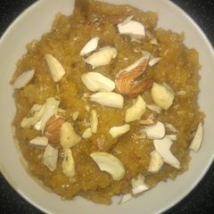 A picture of Instant mung daal halwa.