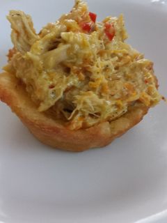 Una foto de Tarticos de Yuca con Pollo Primavera