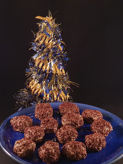 Una foto de Bombones de castaña y chocolate