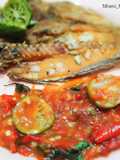 Ikan asin sambal jeruk purut 🤤