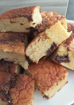 Une photo de Gâteau fondant au lait concentré sucré, cœur Nutella