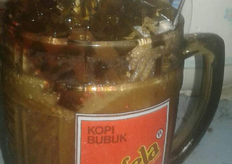 Langkah Mudah untuk Menyiapkan Es kopi creamer yummy, Lezat Sekali